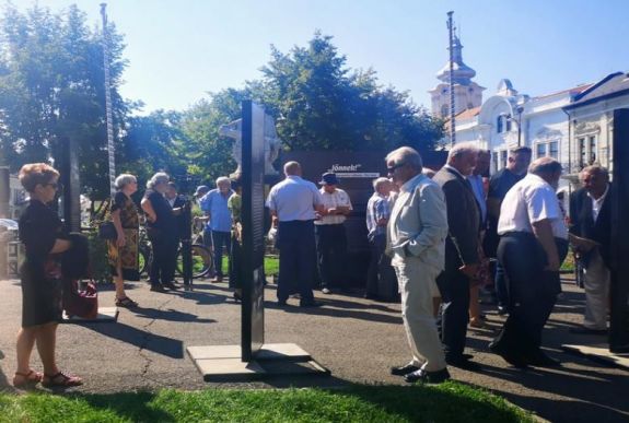 Kültéri kiállítás nyílt a második bécsi döntés utáni bevonulásról Kézdivásárhelyen 