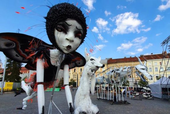 Puck Bábszínház: a magyar tagozat egy része elhatárolódik Urmánczi Jenőtől