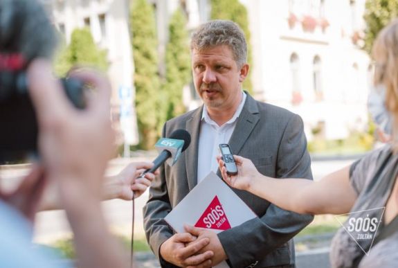 Az EMKE kitüntette Soós Zoltán marosvásárhelyi polgármesterjelöltet