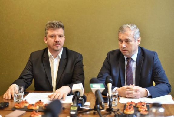 Maros megyei RMDSZ: hazugságkampánnyal próbálják távol tartani a magyar szavazókat