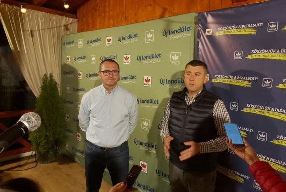 A Csíki RMDSZ eredményváróján jártunk (VIDEÓ)