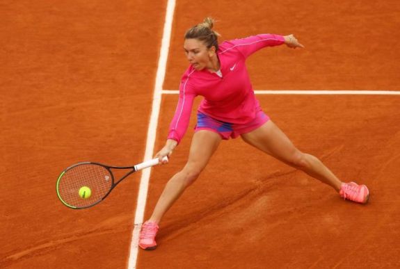 Roland Garros: honfitársa legyőzésével továbbjutott Simona Halep