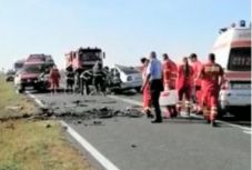 Hárman haltak meg vasárnap egy közlekedési balesetben