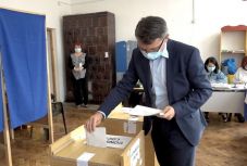 Szavaztak és a szavazáson való részvételre buzdítottak az EMSZ társelnökei is