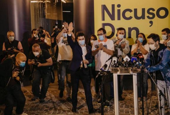 Hivatalos: Nicuşor Dan Bukarest új főpolgármestere