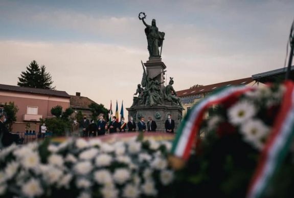 Október 6-i megemlékezés: Arad a 19. század Trianonja