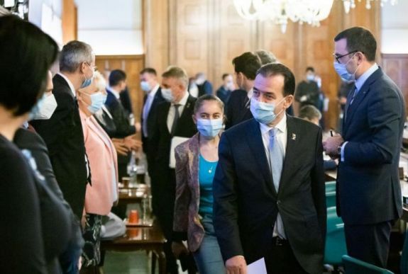 Orban: a parlamenti választások alkotmányos és törvényes időpontja december 6.