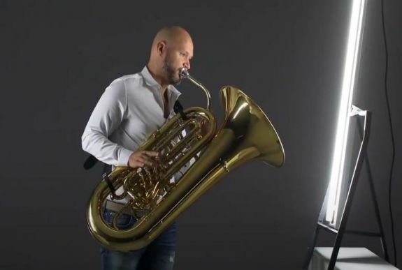 Magyar fejlesztésű hangszerinnovációt mutattak be twoba néven