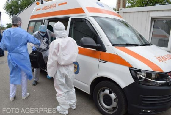 Új szabályok érvényesek a fertőzött vagy fertőzésgyanús betegekre