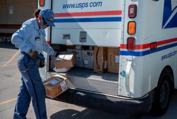 Amerikai elnökválasztás: elrendelték több postahivatal munkájának felgyorsítását
