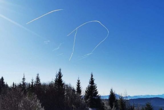 A védelmi minisztertől kérnek magyarázatot a háromszéki hangrobbanásra