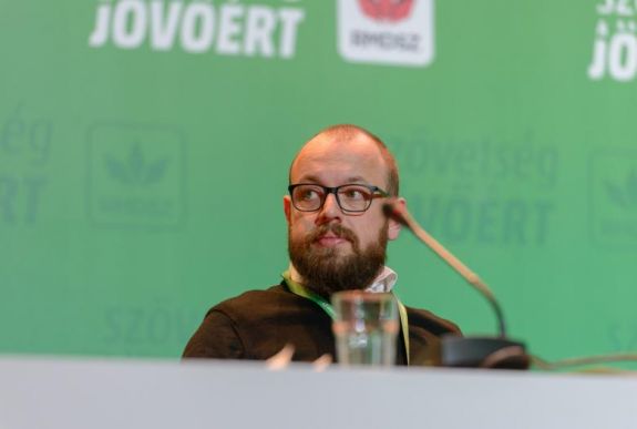 Távozik az RMDSZ ügyvezető elnöki tisztségéből Porcsalmi Bálint