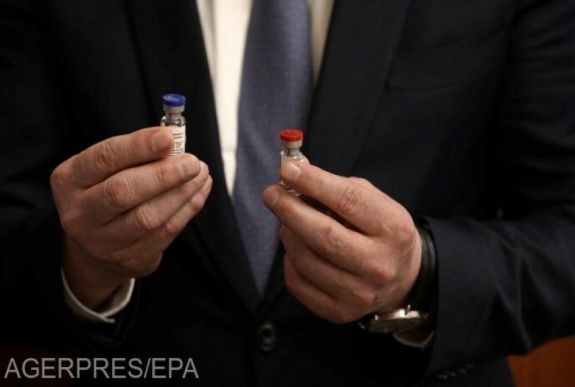 Koronavírus-vakcina: kombinálnák a brit AstraZeneca oltását a Szputnyik V-vel