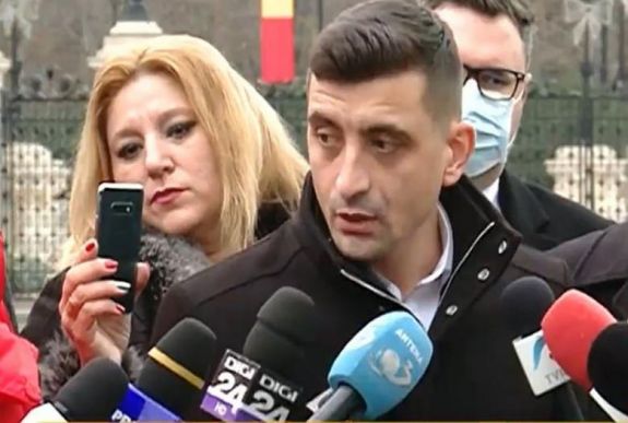 Mégsem lesz képviselő a 89-es forradalmárok ellen atrocitásokat elkövető AUR-os