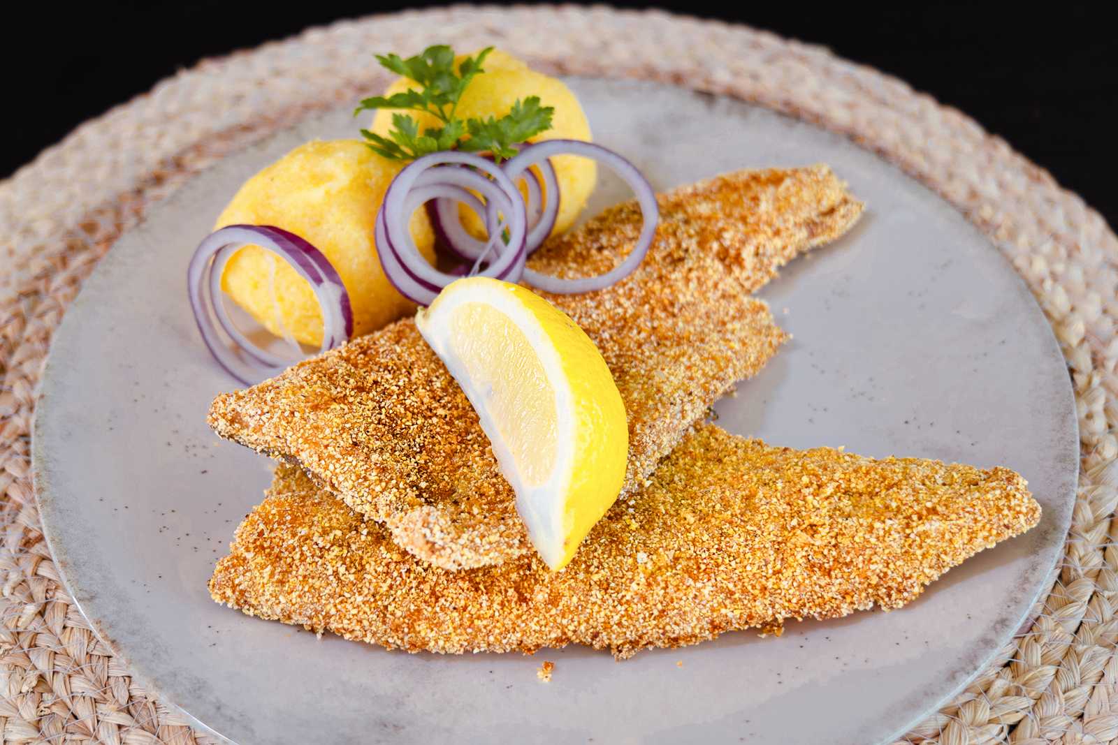 Erdély ízei: Kukoricalisztes pisztrángfilé puliszkával