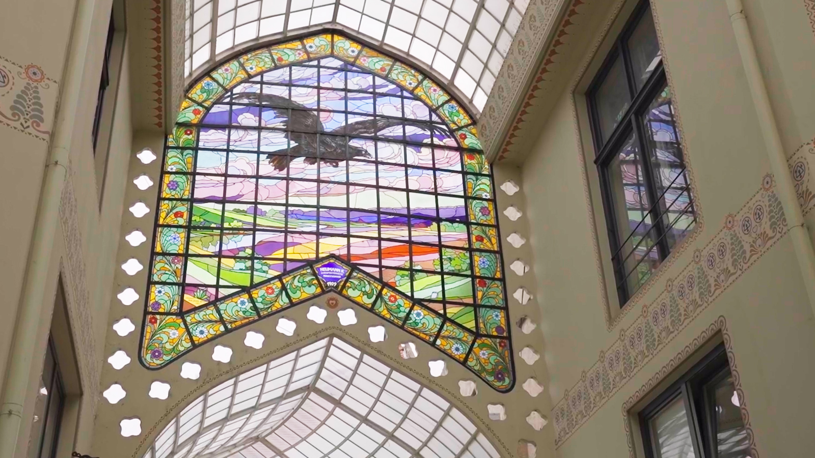 Erdély legjei: a nagyváradi Fekete Sas palota