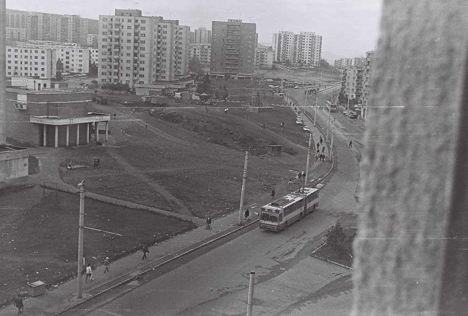 Kolozsvár egyik legnagyobb lakónegyede, amelyet már az 1960-as években elkezdtek fölépíteni: a Monostor