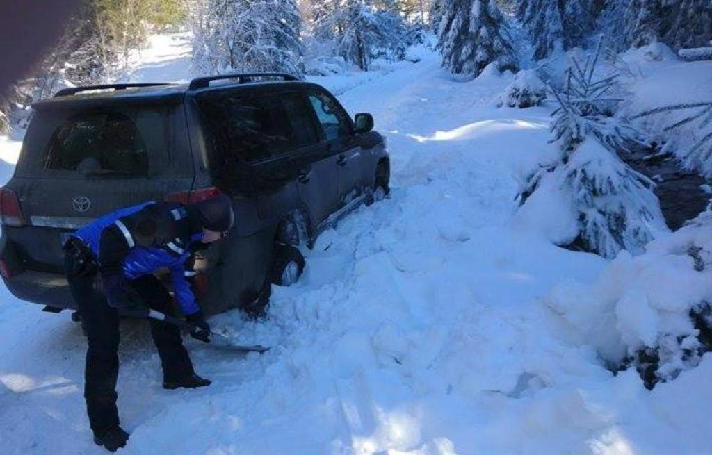KÃ©ptalÃ¡lat a kÃ¶vetkezÅre: âhegyimentok autoâ