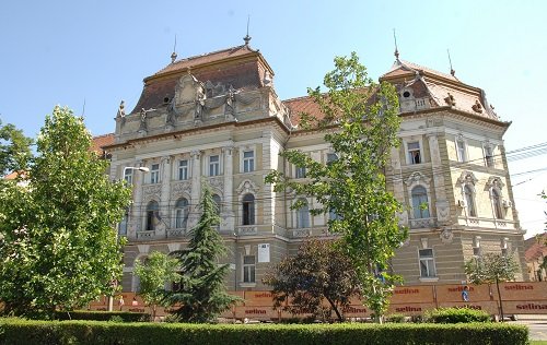 jelenlegi időjárás dunaújváros online