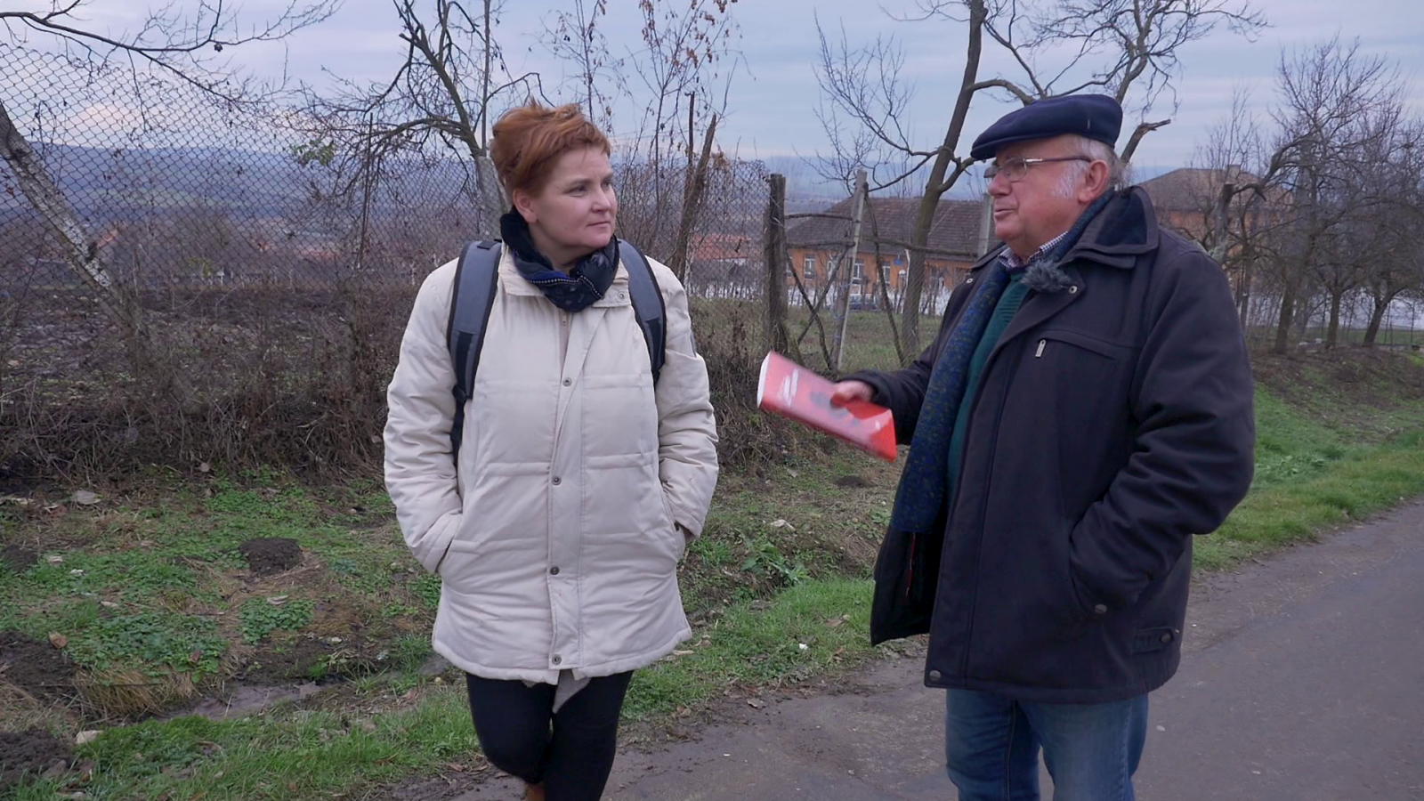 Mészáros Lőrinc tanár úrral sétálunk Bogdándon