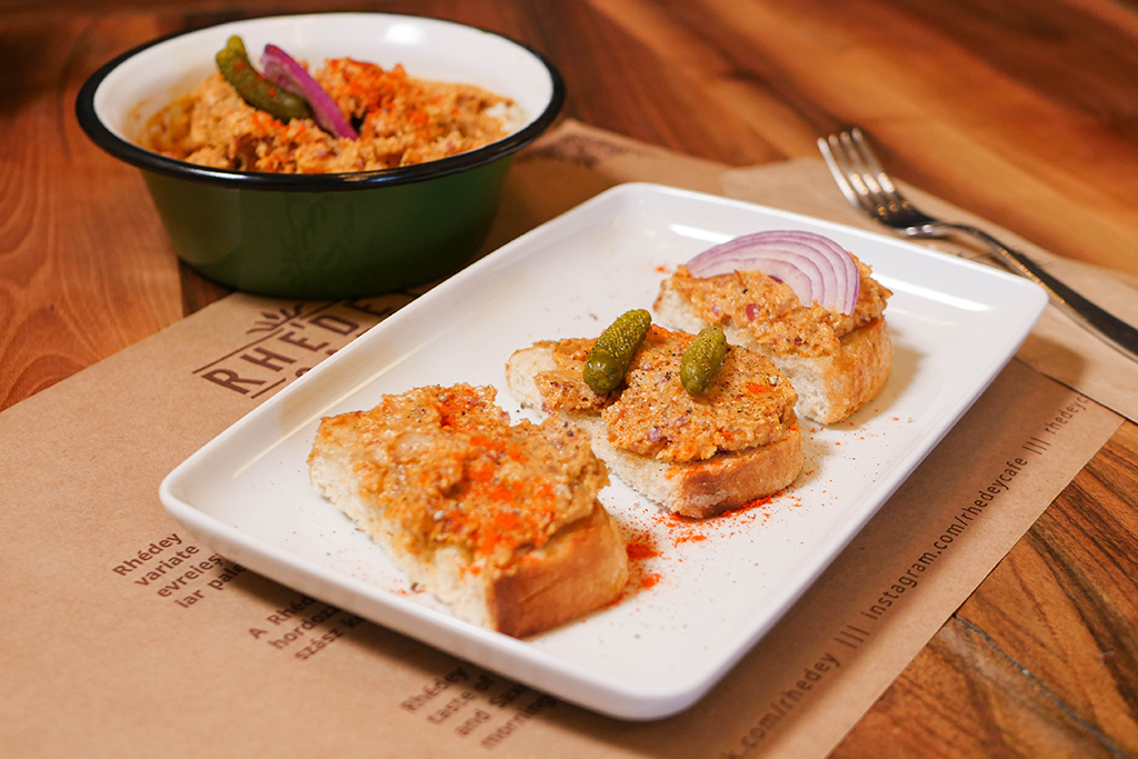 Erdély ízei: Tepertőkrém